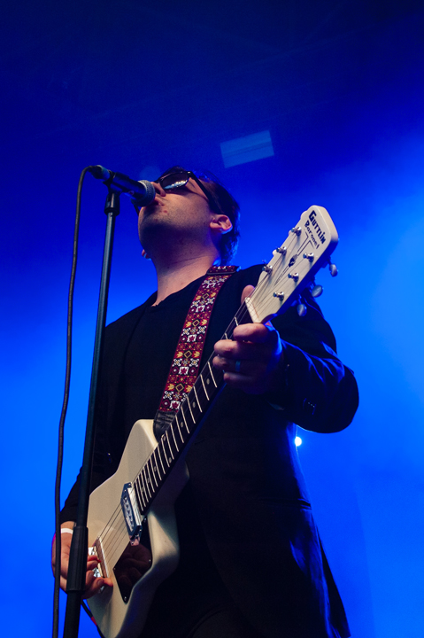 Dead Man Ray + support Matt Watts Group @ Openluchttheater Rivierenhof, picture 6, photographed by Sandra Van Watermeulen - FrontView Magazine