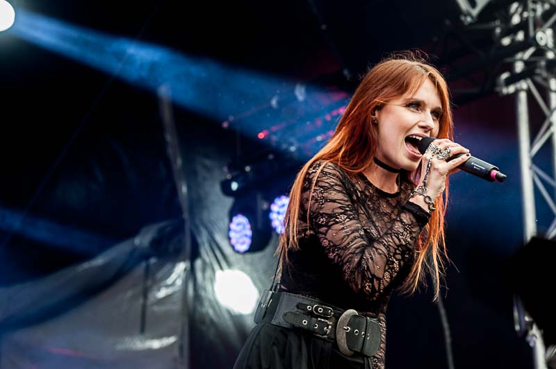 Eluveitie @ Dynamo metalfest, foto 11, foto's door Gert Daemen - FrontView Magazine