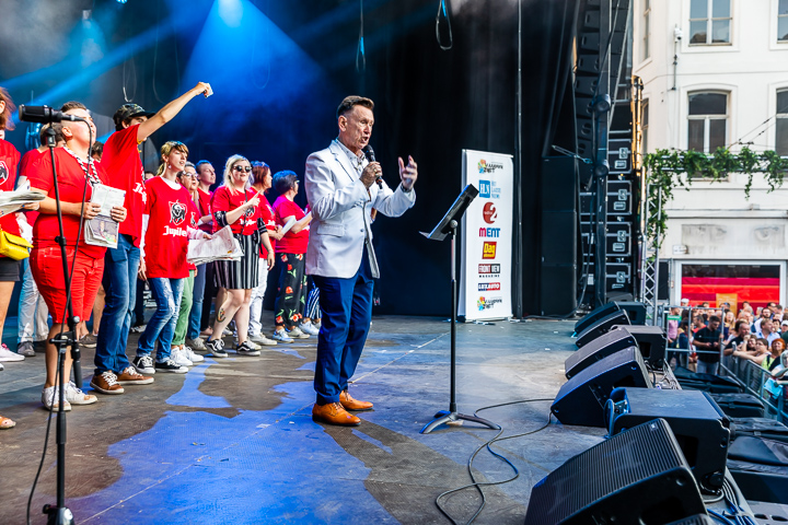 Koen Crucke @ Vlaanderen Zingt - Gentse Feesten, picture 13, photographed by Dimitri Vanlommel - FrontView Magazine