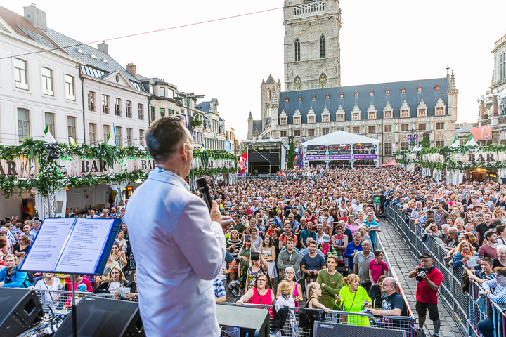 Koen Crucke @ Vlaanderen Zingt - Gentse Feesten, picture 18, photographed by Dimitri Vanlommel - FrontView Magazine