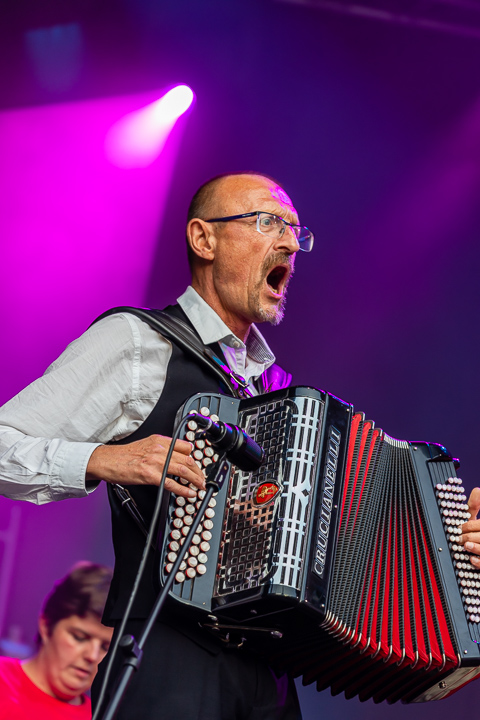 Koen Crucke @ Vlaanderen Zingt - Gentse Feesten, picture 23, photographed by Dimitri Vanlommel - FrontView Magazine