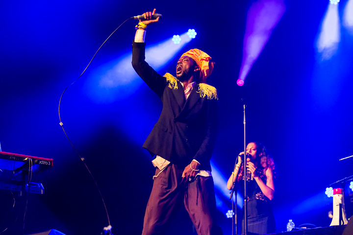 Baloji @ Sfinks Mixed 2019, picture 21, photographed by Marc Verdonck - FrontView Magazine
