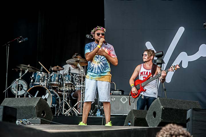 Yves Paquet @ suikerrock, picture 5, photographed by Gert Daemen - FrontView Magazine
