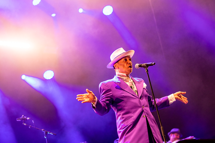 Kid Creole & The Coconuts @ Beleuvenissen, picture 1, photographed by Kurt Jacobs - FrontView Magazine