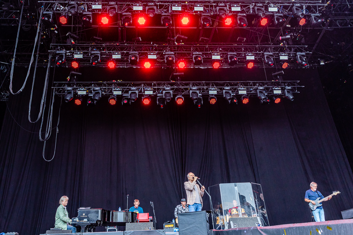 Rob De Nijs @ Suikerrock 2019, picture 4, photographed by Dimitri Vanlommel - FrontView Magazine