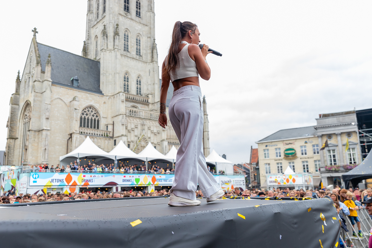 Slongs @ Suikerrock 2019, picture 2, photographed by Dimitri Vanlommel - FrontView Magazine