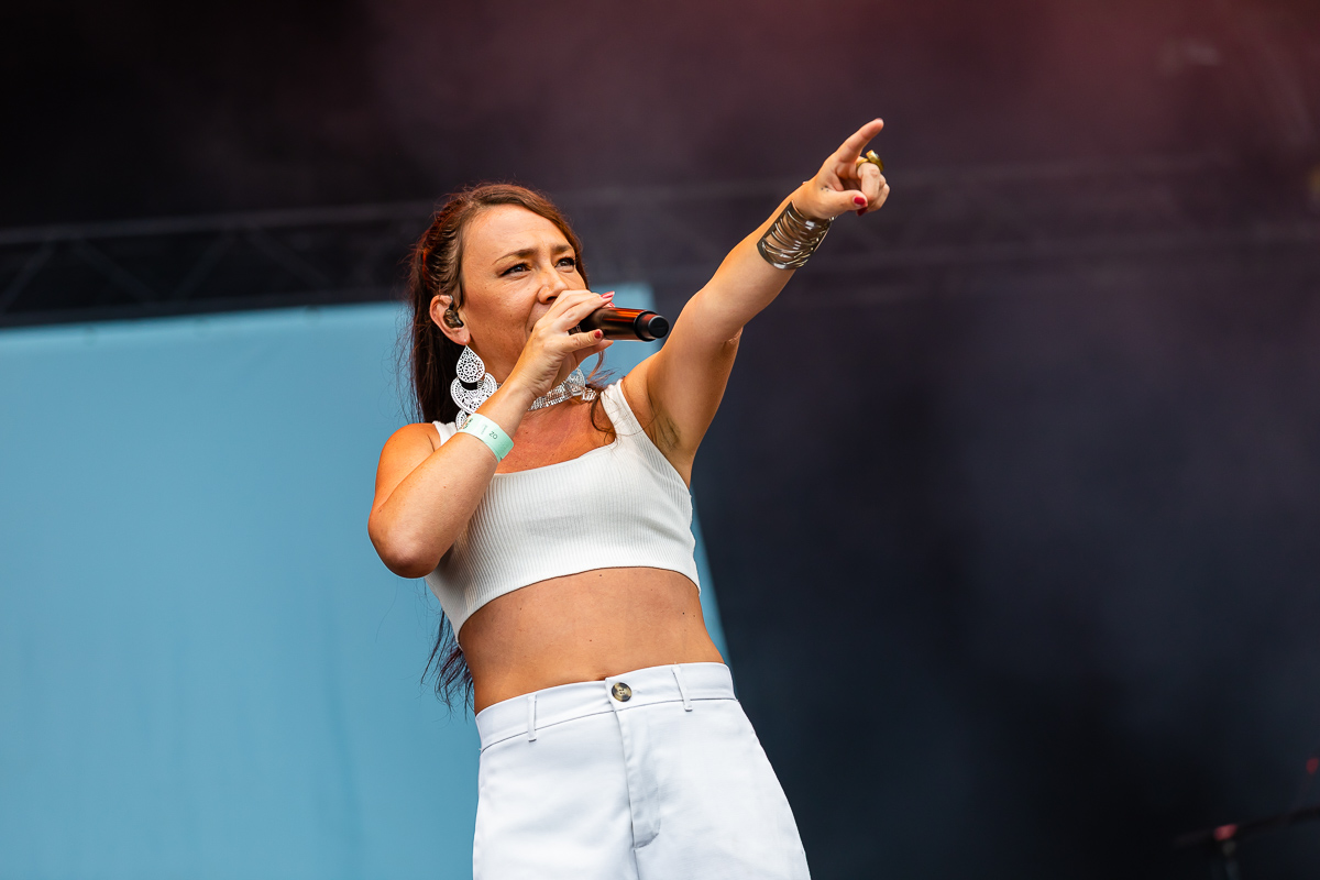 Slongs @ Suikerrock 2019, picture 5, photographed by Dimitri Vanlommel - FrontView Magazine