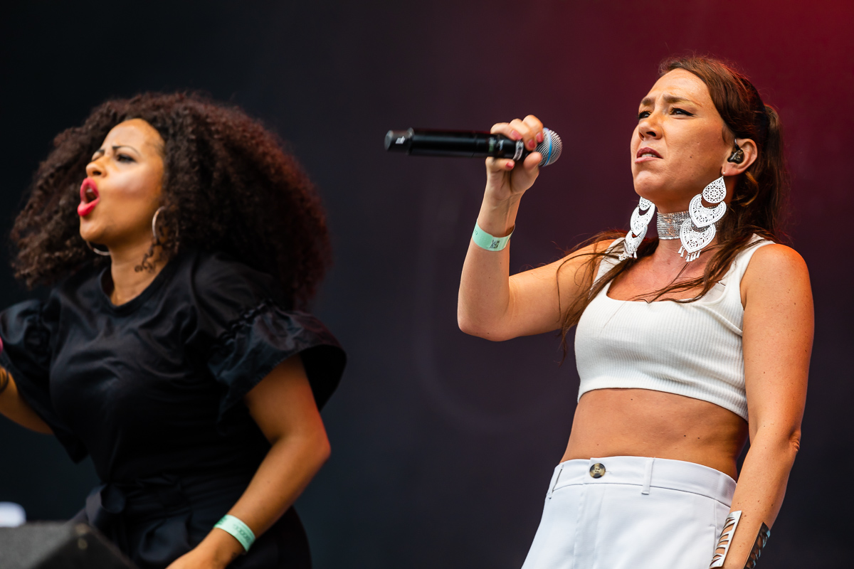 Slongs @ Suikerrock 2019, picture 20, photographed by Dimitri Vanlommel - FrontView Magazine