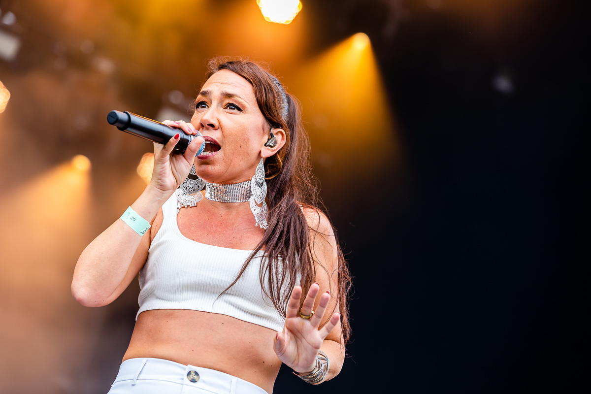 Slongs @ Suikerrock 2019, picture 25, photographed by Dimitri Vanlommel - FrontView Magazine