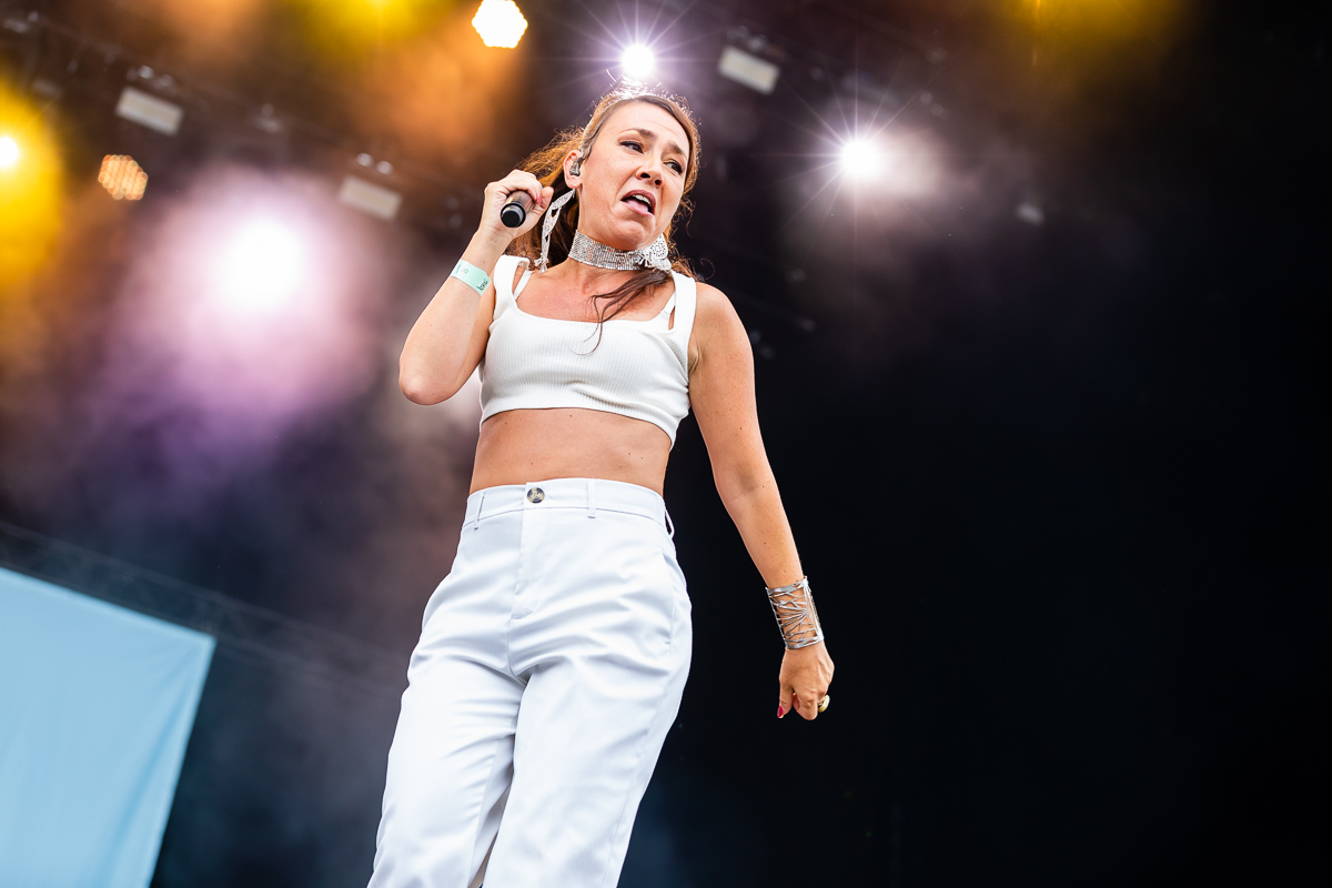 Slongs @ Suikerrock 2019, picture 27, photographed by Dimitri Vanlommel - FrontView Magazine
