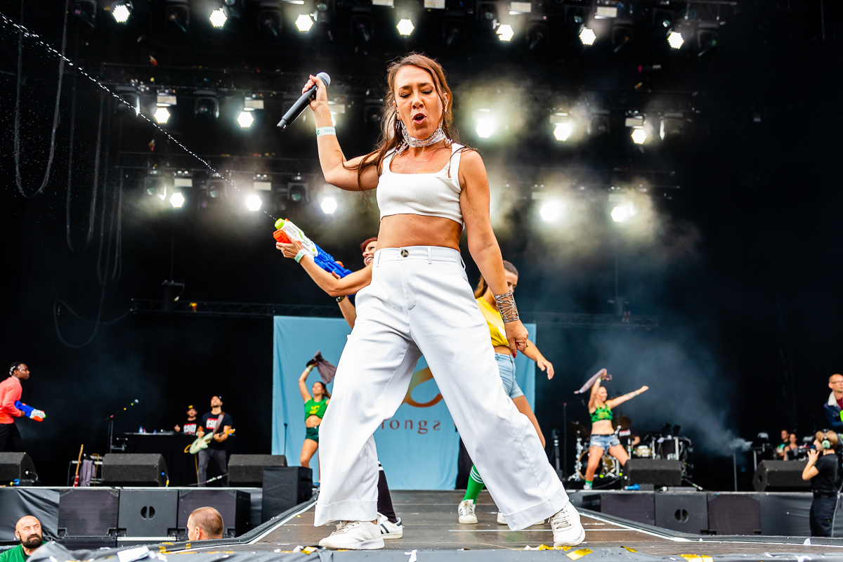 Slongs @ Suikerrock 2019, picture 34, photographed by Dimitri Vanlommel - FrontView Magazine