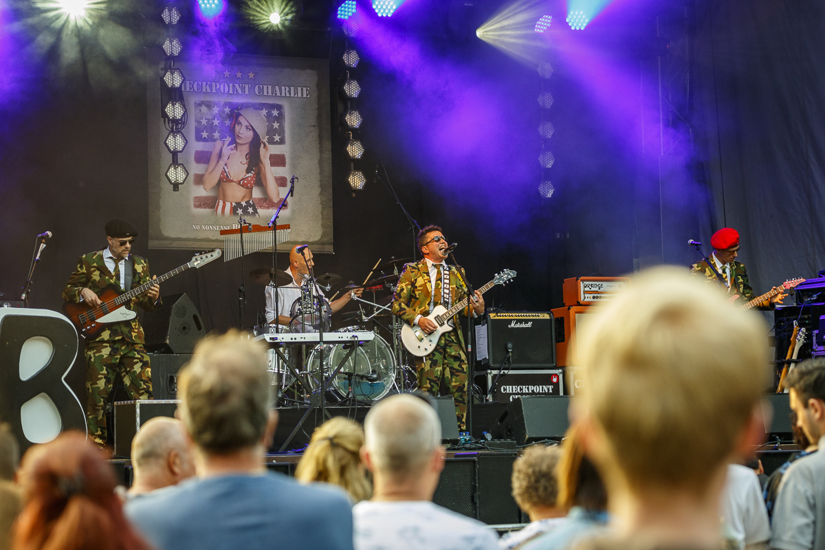 Checkpoint Charlie @ Parkpop Mechelen, picture 12, photographed by Alex Wyckmans - FrontView Magazine