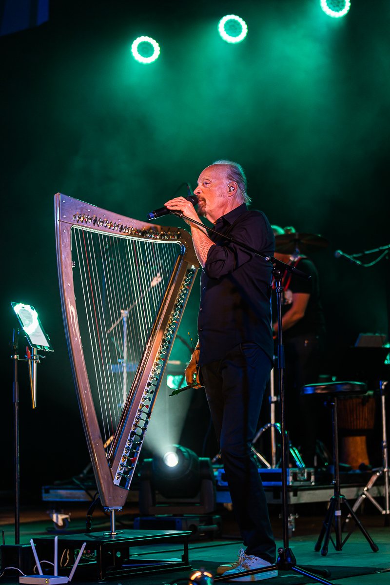 Alan Stivell @ Dranouter, picture 3, photographed by Chris Lippens - FrontView Magazine