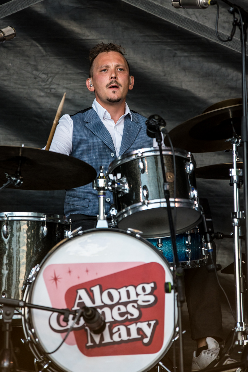 Along Comes Mary @ Paal op Stelten, picture 2, photographed by Heidi Nys - FrontView Magazine