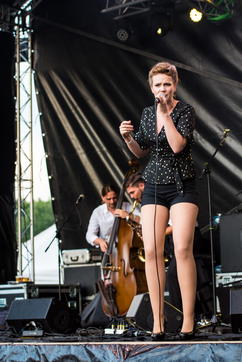 Along Comes Mary @ Paal op Stelten, picture 3, photographed by Heidi Nys - FrontView Magazine