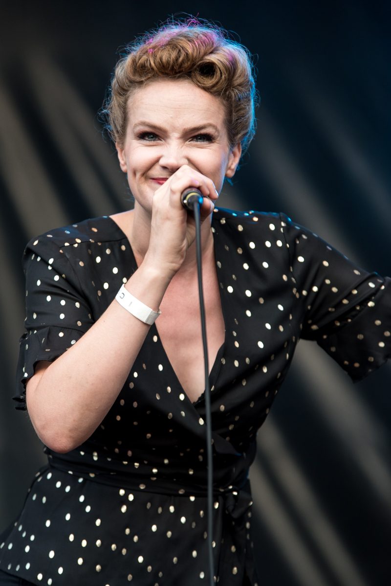 Along Comes Mary @ Paal op Stelten, picture 8, photographed by Heidi Nys - FrontView Magazine