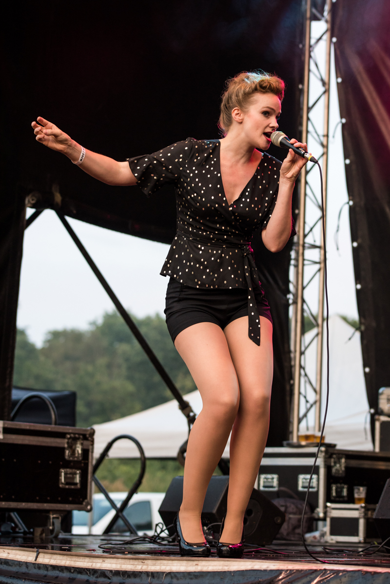 Along Comes Mary @ Paal op Stelten, picture 11, photographed by Heidi Nys - FrontView Magazine