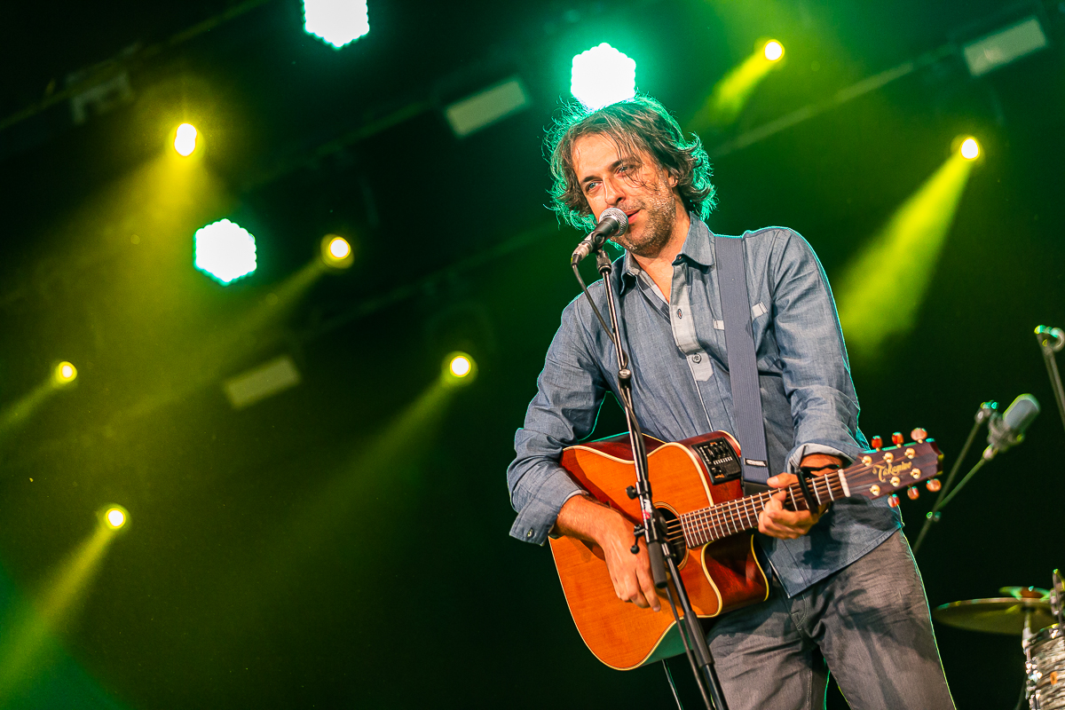 Lenny & De Wespen @ Dranouter, foto 1, foto's door Chris Lippens - FrontView Magazine