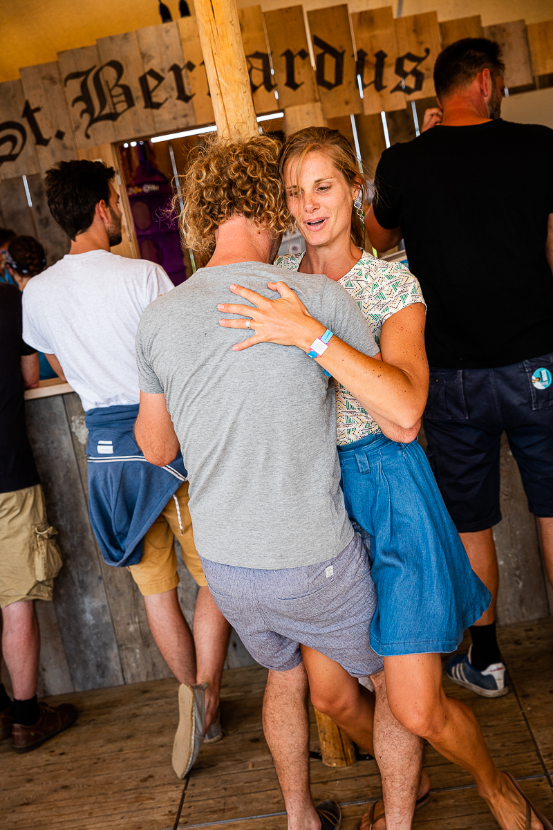 Sfeer vrijdag @ Dranouter, picture 11, photographed by Chris Lippens - FrontView Magazine