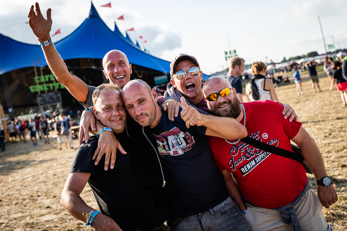 Sfeer vrijdag @ Dranouter, picture 20, photographed by Chris Lippens - FrontView Magazine