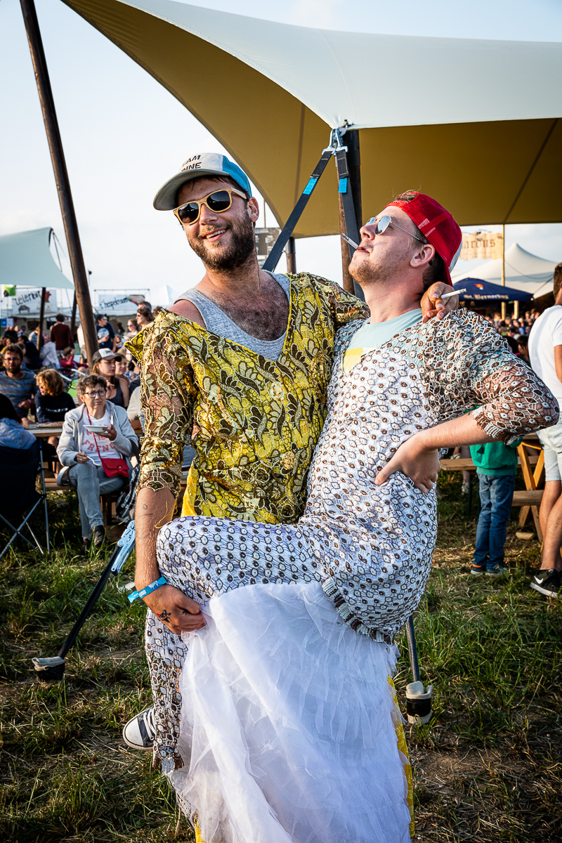 Sfeer vrijdag @ Dranouter, picture 32, photographed by Chris Lippens - FrontView Magazine