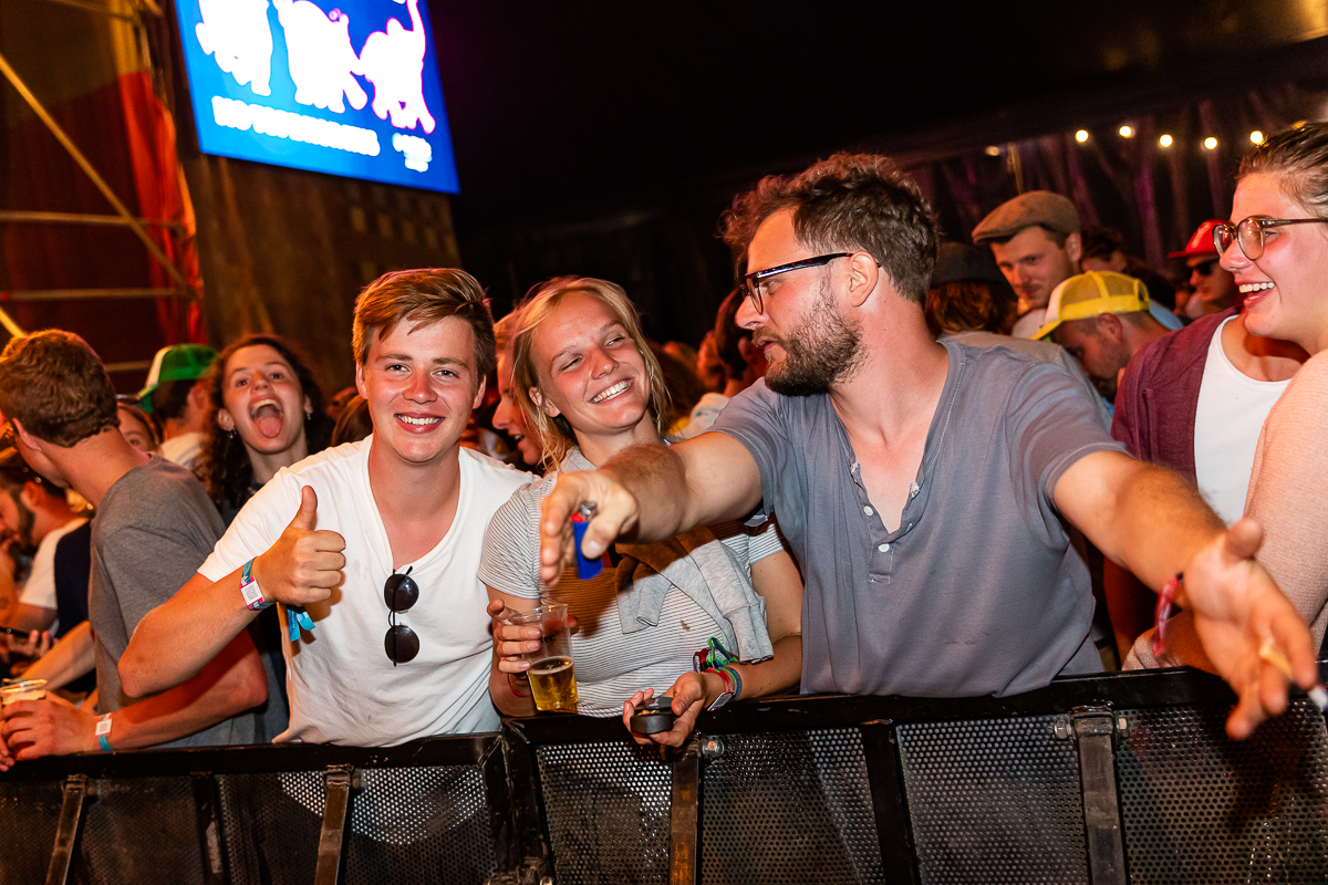 Sfeer vrijdag @ Dranouter, picture 48, photographed by Chris Lippens - FrontView Magazine