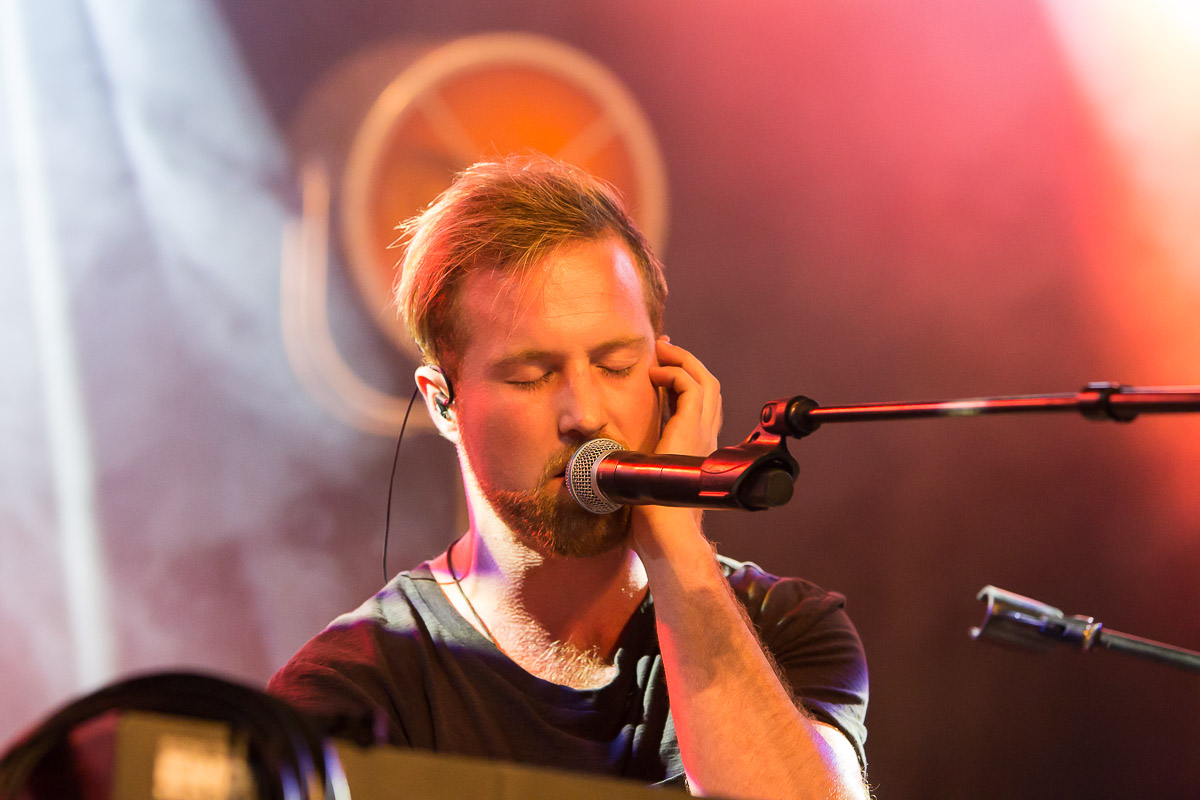 TWOFVCE @ Linkerwoofer 2019, picture 5, photographed by Marc Verdonck - FrontView Magazine