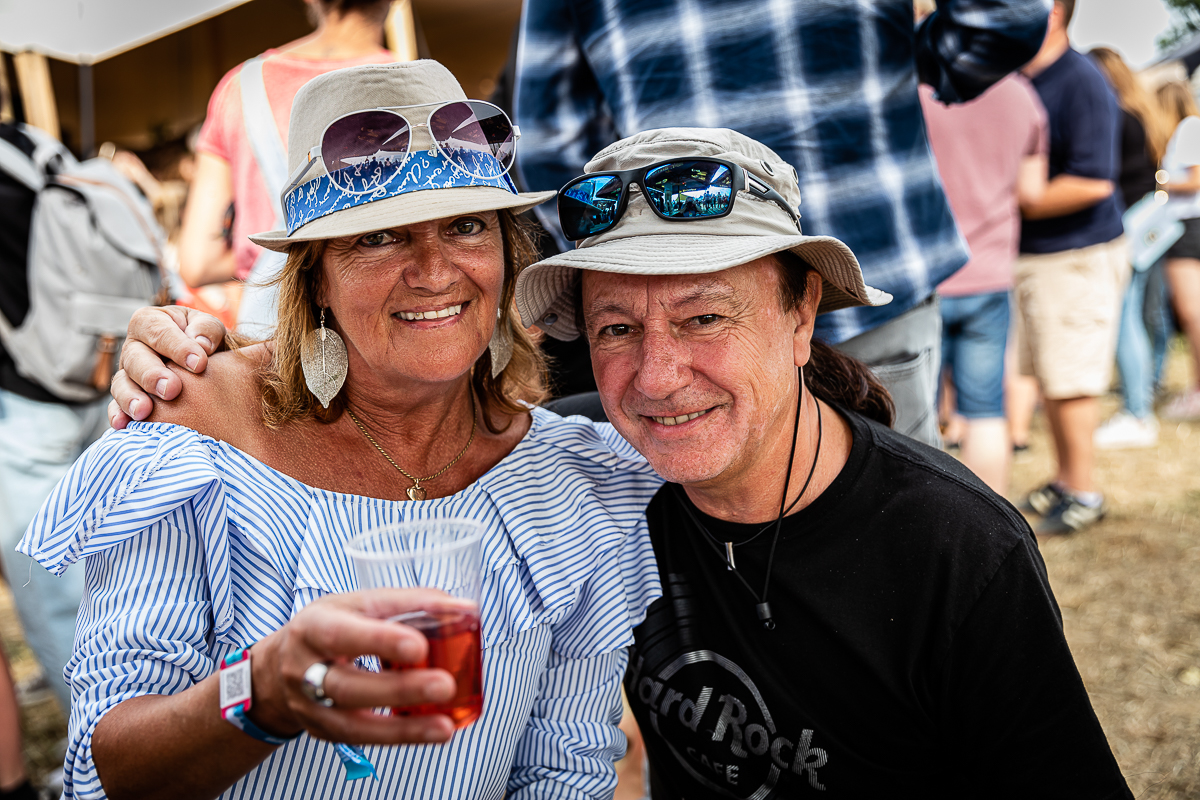 Sfeer zaterdag @ Dranouter, picture 1, photographed by Chris Lippens - FrontView Magazine