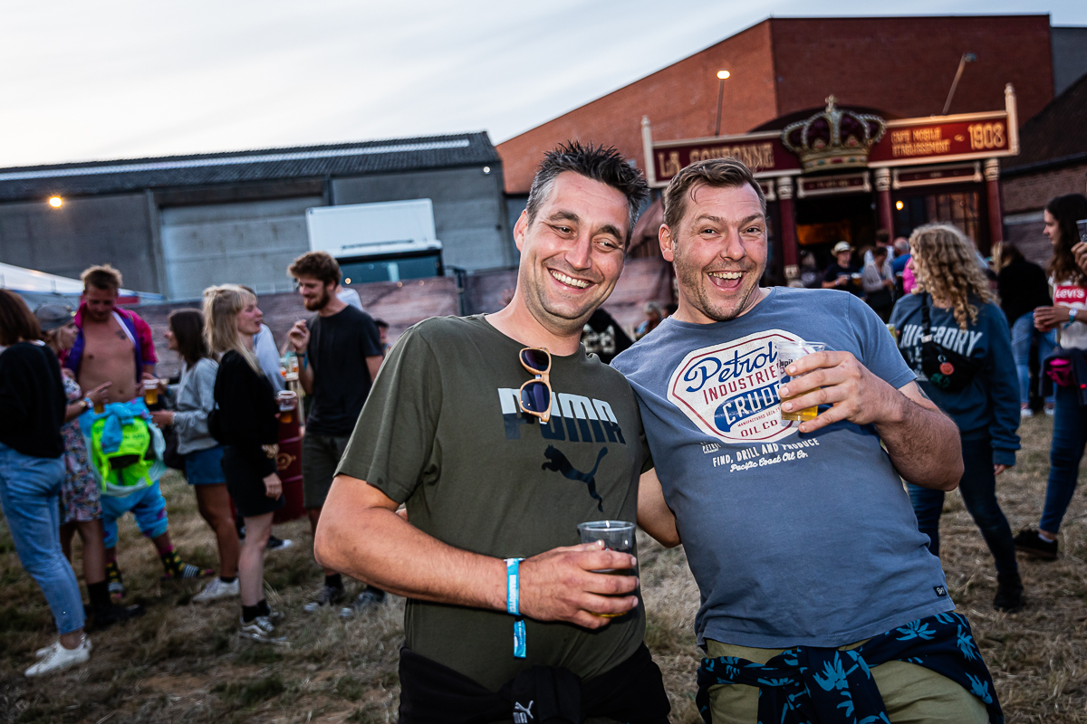 Sfeer zaterdag @ Dranouter, picture 17, photographed by Chris Lippens - FrontView Magazine