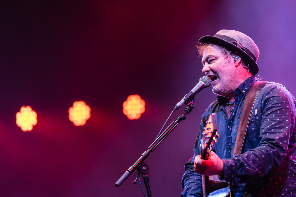 Levellers @ Fonnefeesten, foto 5, foto's door Danny Wagemans - FrontView Magazine