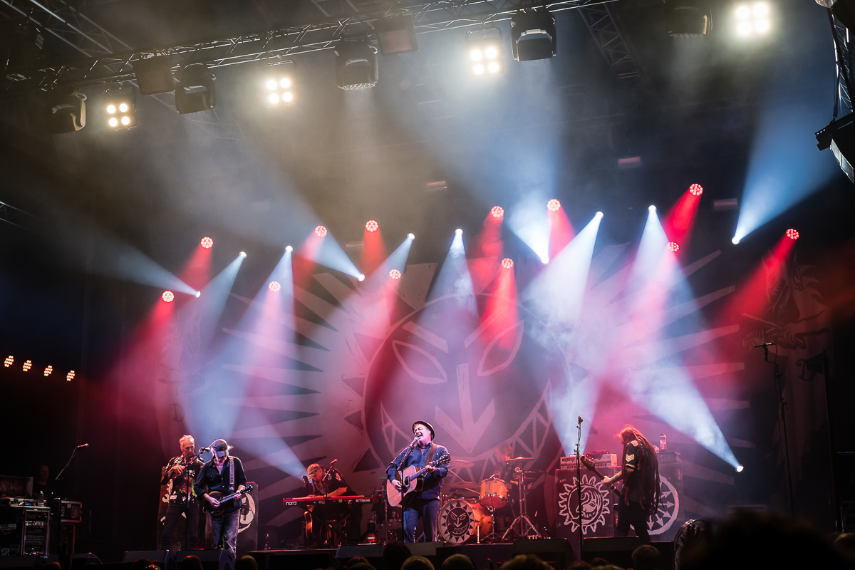 Levellers @ Fonnefeesten, foto 6, foto's door Danny Wagemans - FrontView Magazine
