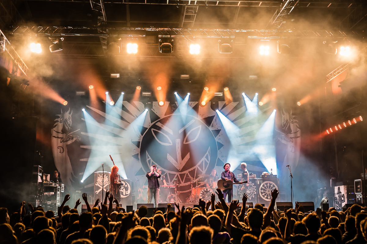 Levellers @ Fonnefeesten, foto 15, foto's door Danny Wagemans - FrontView Magazine
