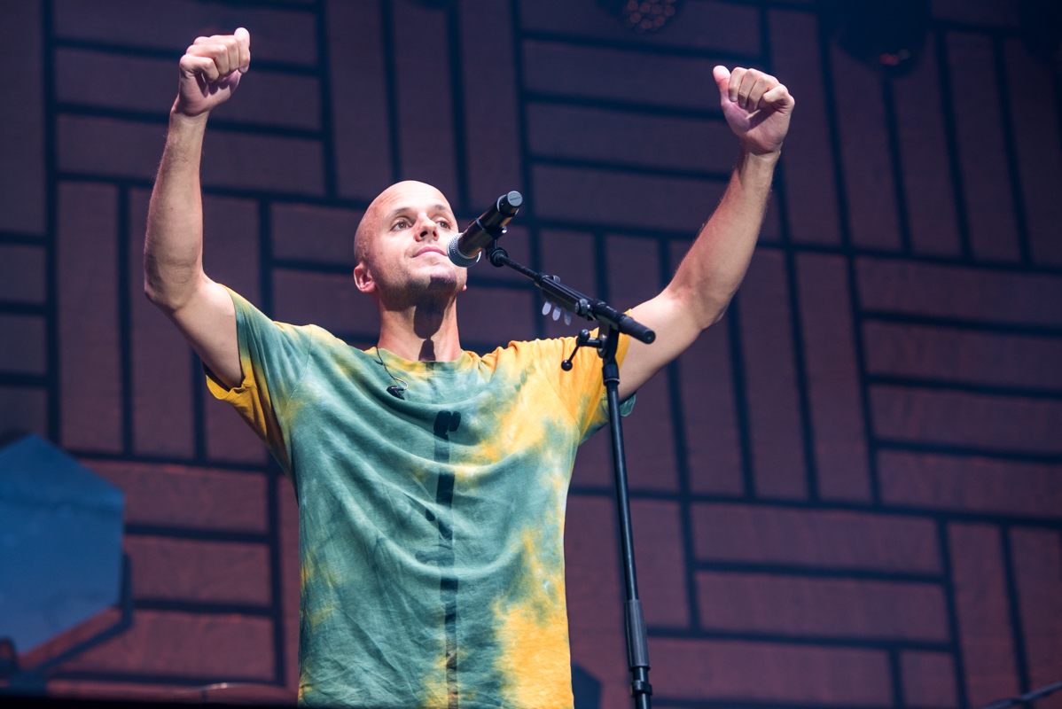 Milow @ Paal op Stelten, foto 8, foto's door Heidi Nys - FrontView Magazine