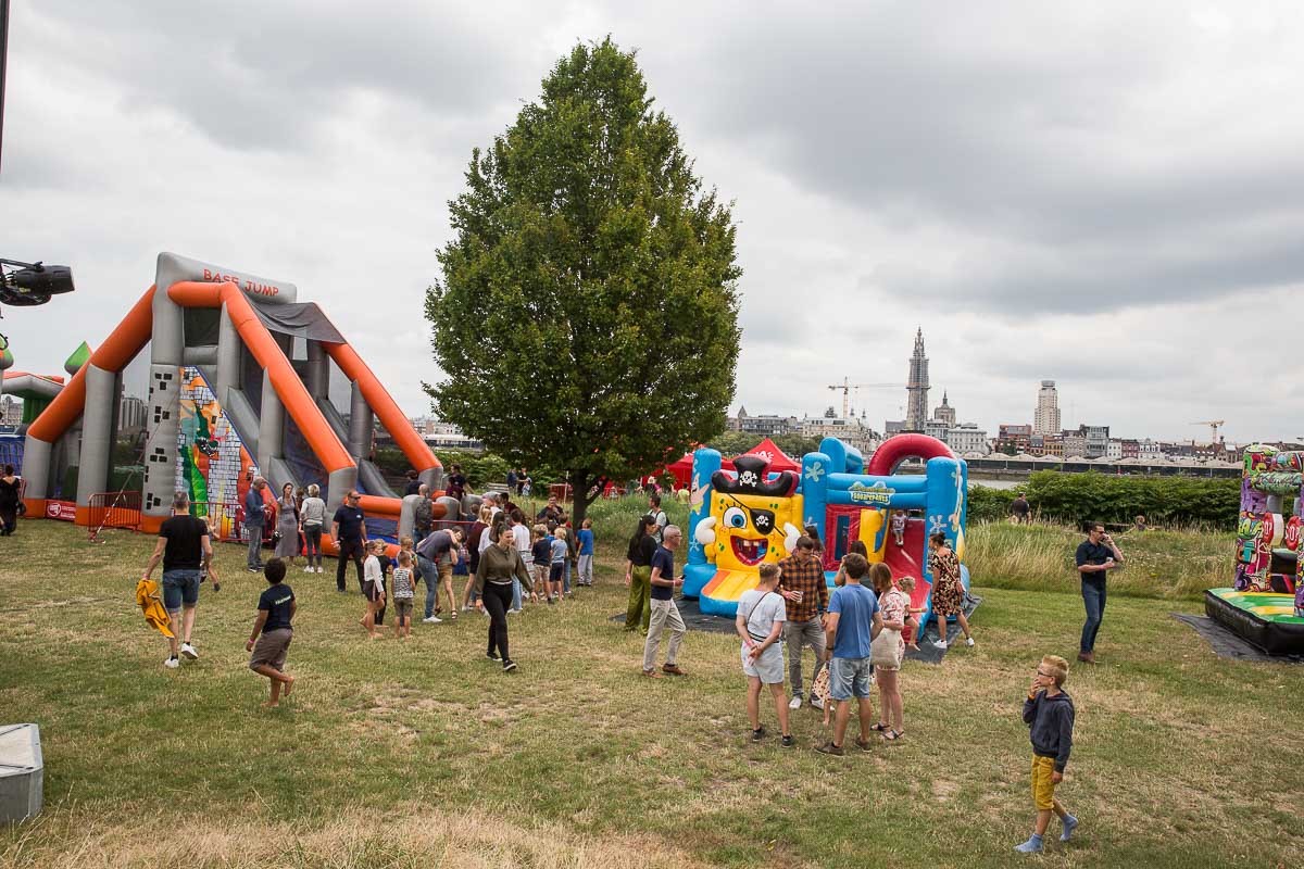 Sfeer zaterdag @ Linkerwoofer 2019, picture 20, photographed by Marc Verdonck - FrontView Magazine