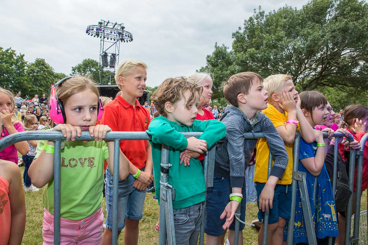 Sfeer zaterdag @ Linkerwoofer 2019, picture 27, photographed by Marc Verdonck - FrontView Magazine