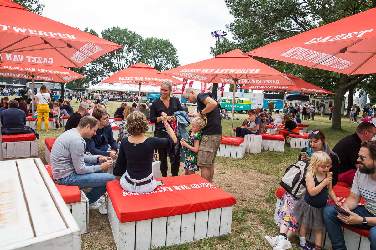 Sfeer zaterdag @ Linkerwoofer 2019, picture 40, photographed by Marc Verdonck - FrontView Magazine