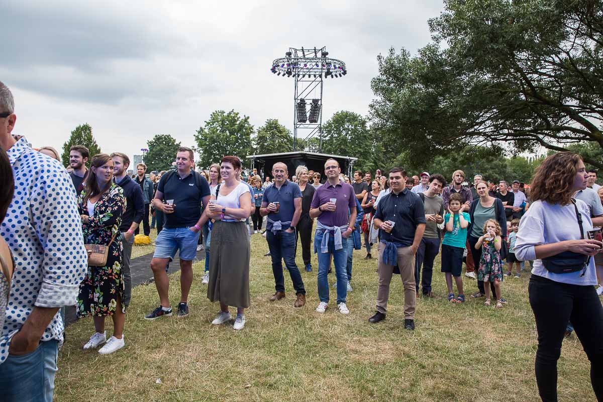 Sfeer zaterdag @ Linkerwoofer 2019, picture 41, photographed by Marc Verdonck - FrontView Magazine