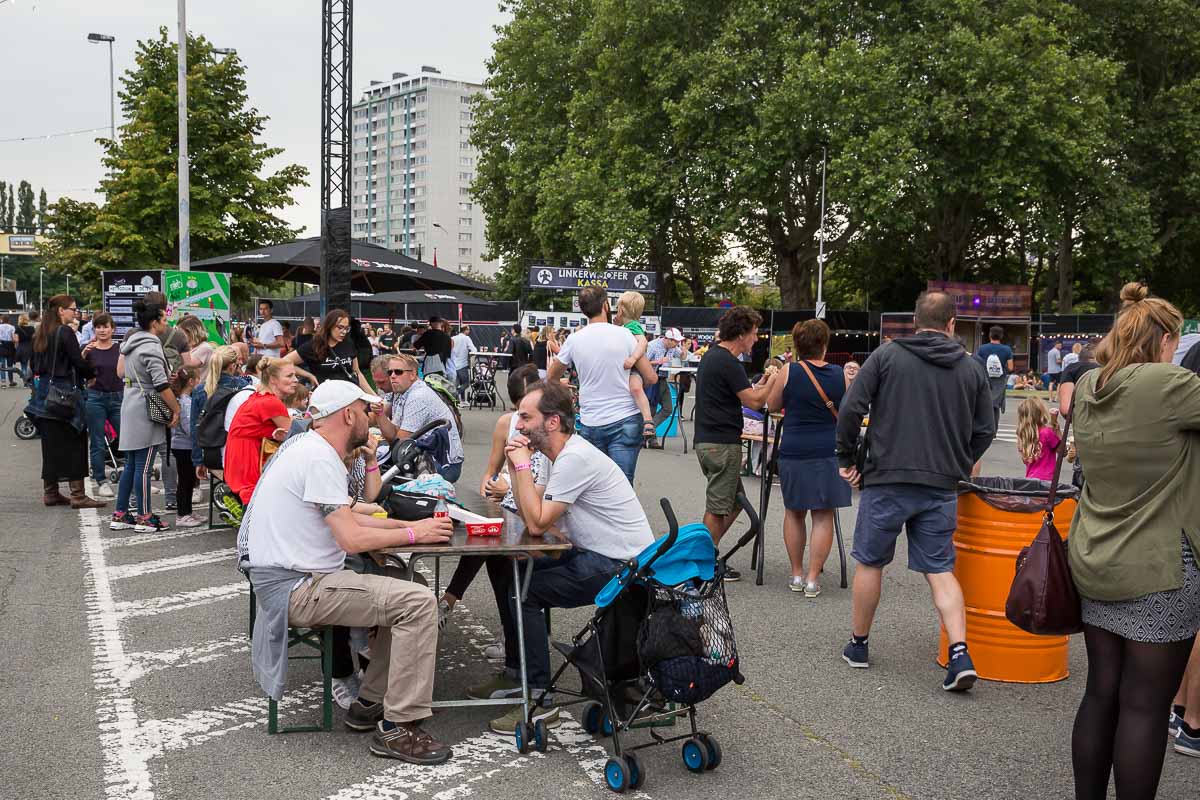 Sfeer zaterdag @ Linkerwoofer 2019, picture 45, photographed by Marc Verdonck - FrontView Magazine