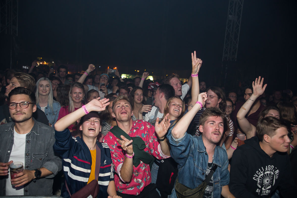 Sfeer zaterdag @ Linkerwoofer 2019, picture 72, photographed by Marc Verdonck - FrontView Magazine