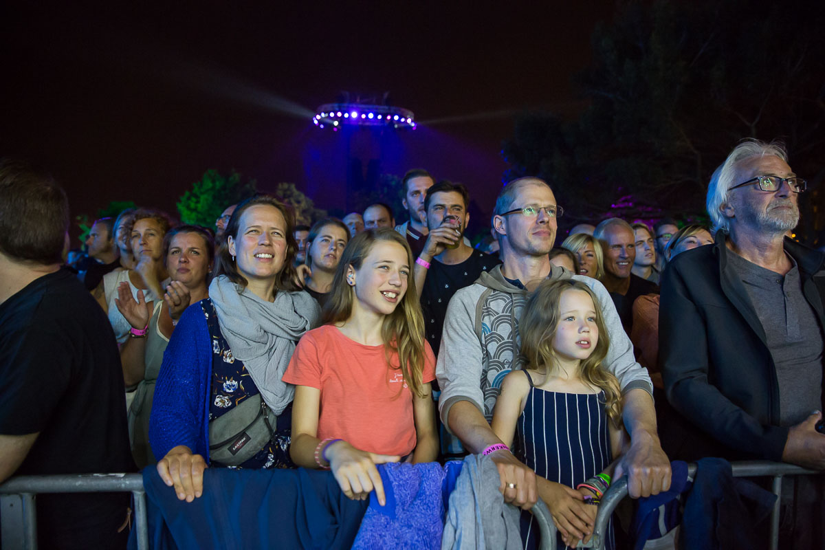 Sfeer zaterdag @ Linkerwoofer 2019, picture 89, photographed by Marc Verdonck - FrontView Magazine
