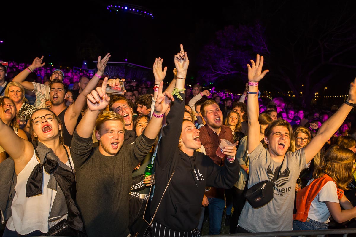 Sfeer zaterdag @ Linkerwoofer 2019, picture 97, photographed by Marc Verdonck - FrontView Magazine