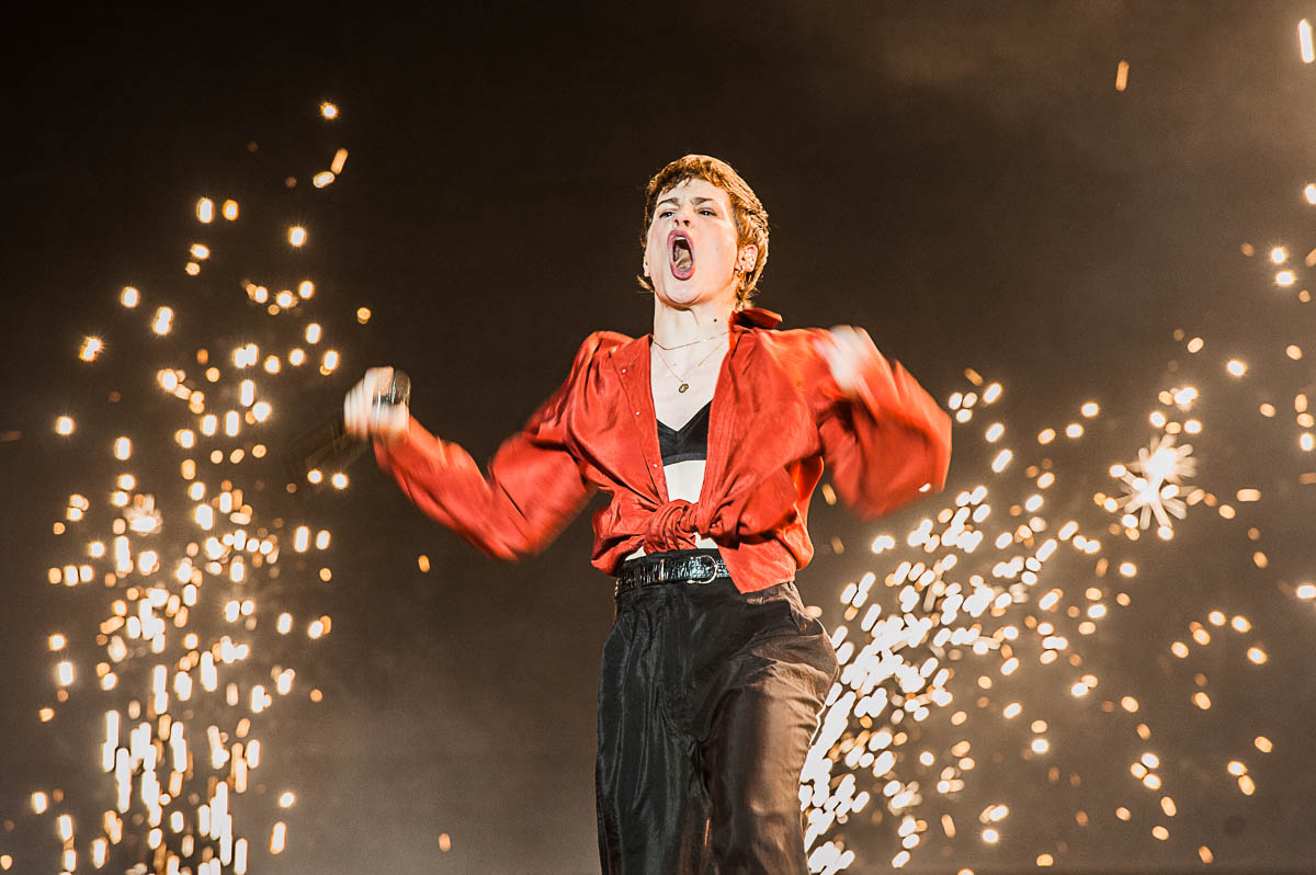 Christine and the Queens @ Lokerse Feesten, picture 4, photographed by Gert Daemen - FrontView Magazine
