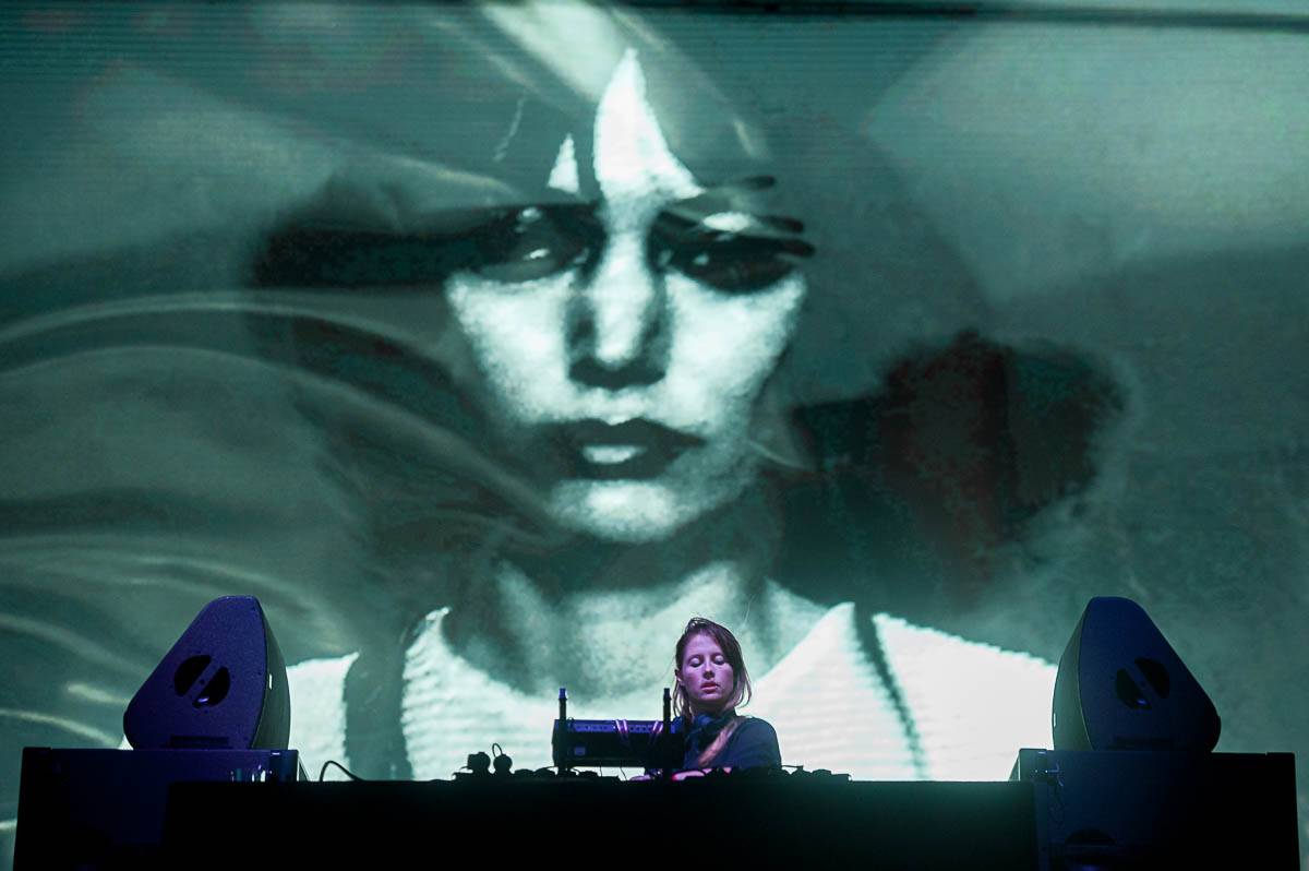 Charlotte de Witte @ Lokerse Feesten, picture 5, photographed by Gert Daemen - FrontView Magazine