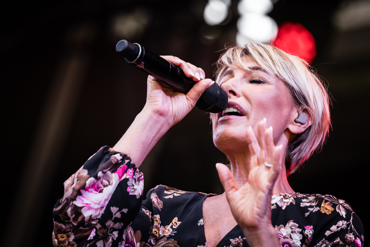 Dana Winner @ Fonnefeesten, foto 12, foto's door Danny Wagemans - FrontView Magazine