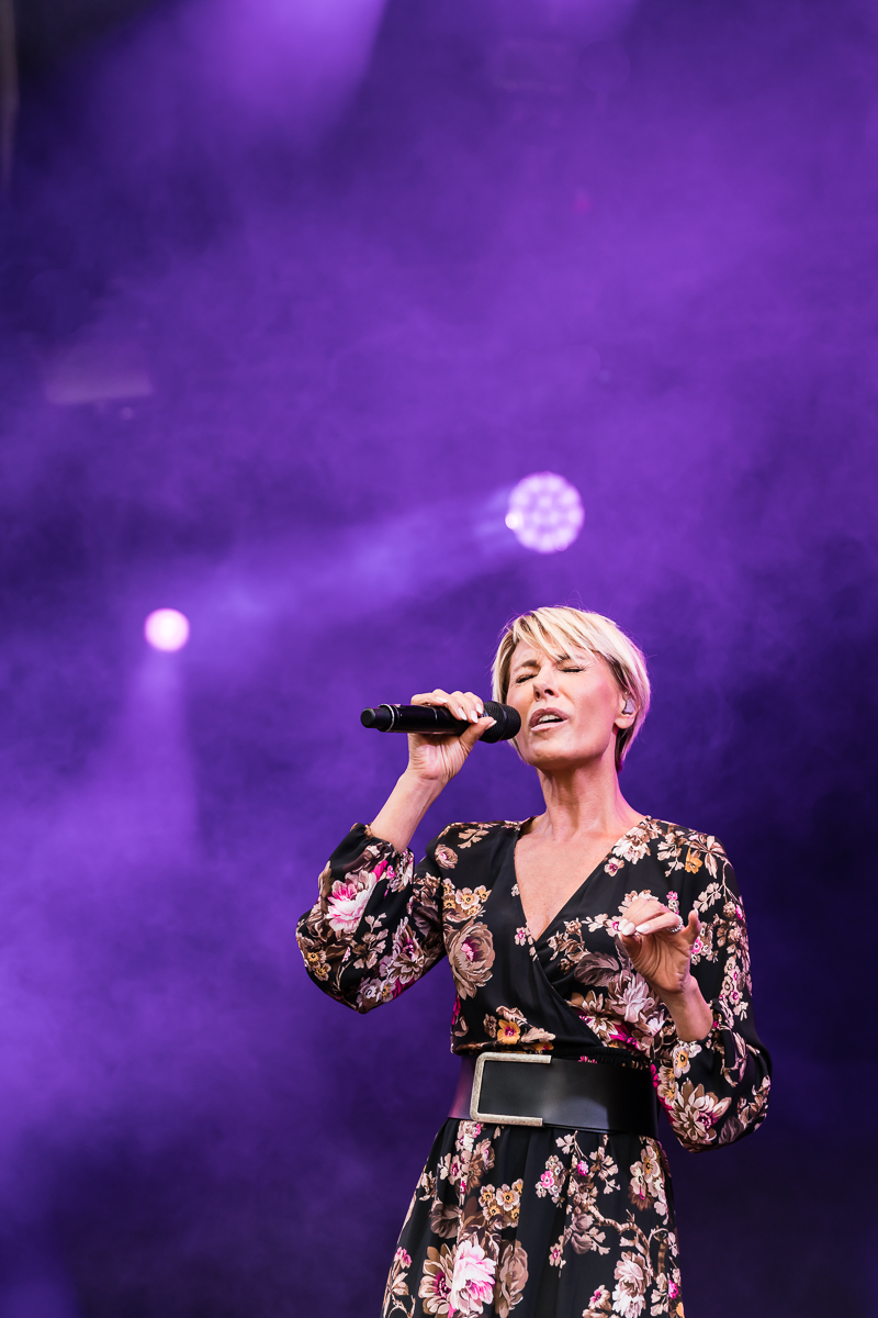 Dana Winner @ Fonnefeesten, foto 16, foto's door Danny Wagemans - FrontView Magazine