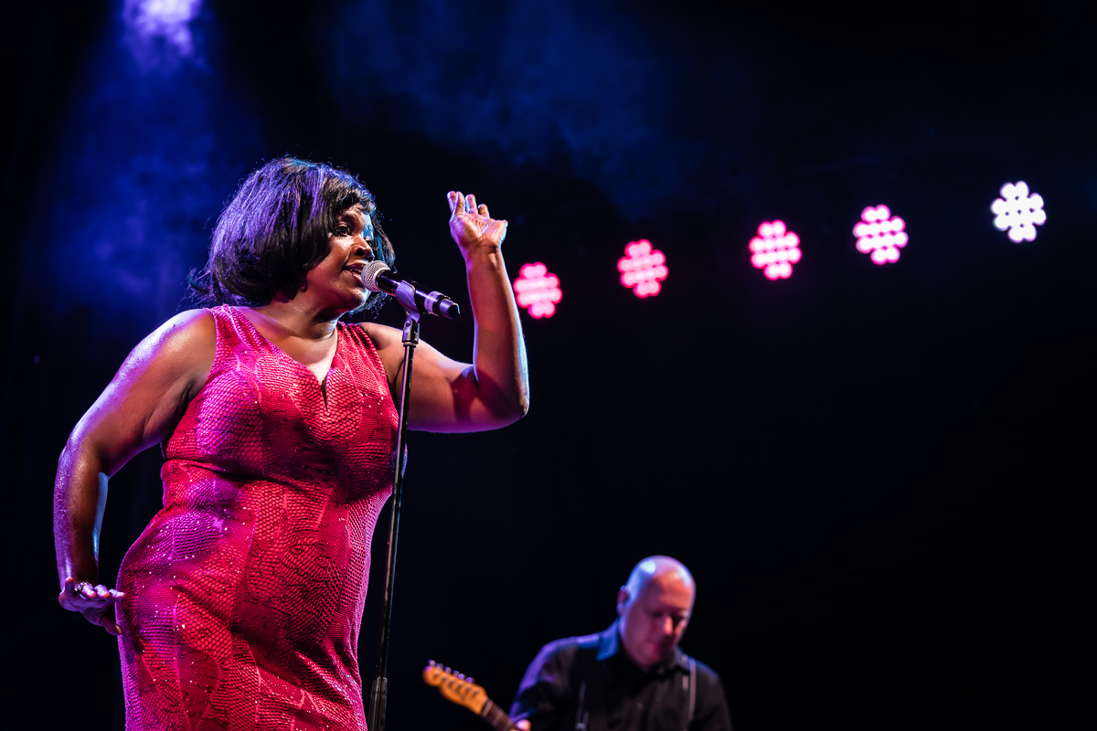 Motown Supremacy @ Fonnefeesten, foto 19, foto's door Danny Wagemans - FrontView Magazine