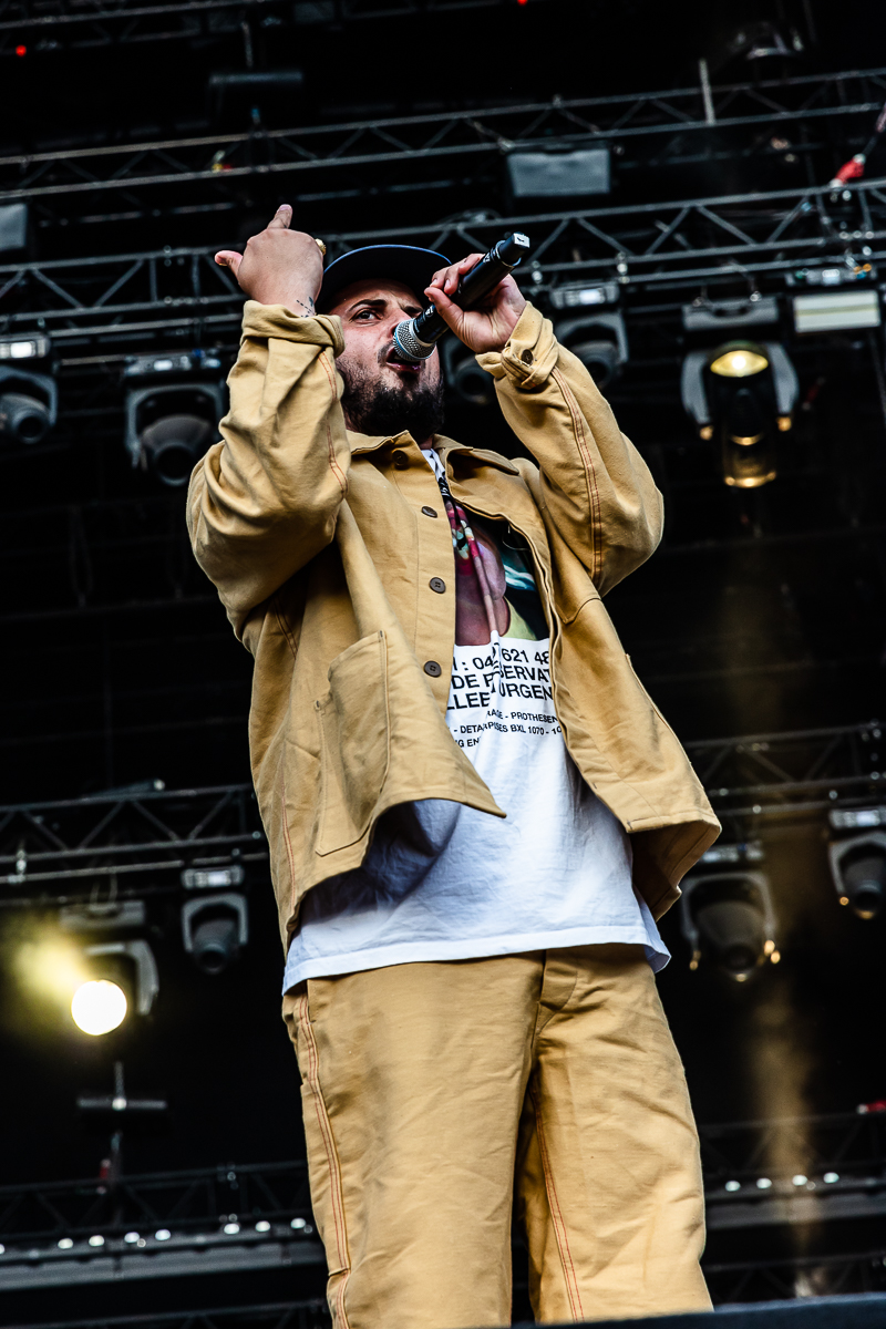 Zwangere Guy @ Lokerse Feesten, picture 9, photographed by Chris Lippens - FrontView Magazine