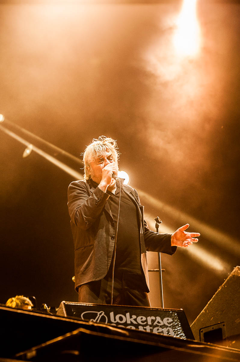 Arno @ Lokerse Feesten, picture 11, photographed by Gert Daemen - FrontView Magazine
