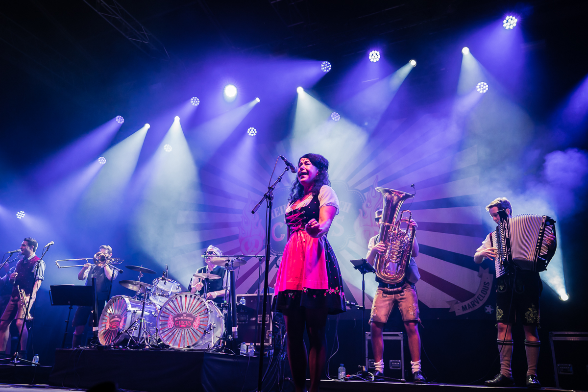 Heimatdamisch @ Fonnefeesten, foto 1, foto's door Danny Wagemans - FrontView Magazine