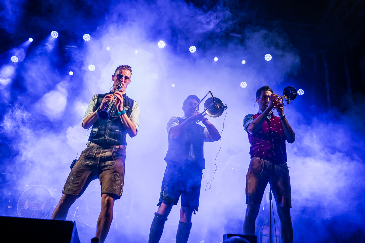 Heimatdamisch @ Fonnefeesten, foto 18, foto's door Danny Wagemans - FrontView Magazine
